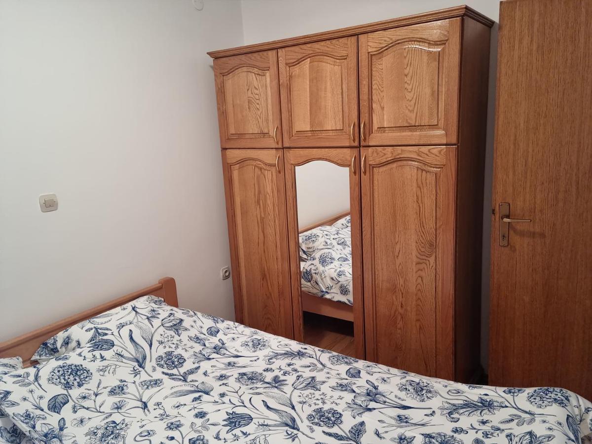 Apartments Zoretic Малинска Экстерьер фото